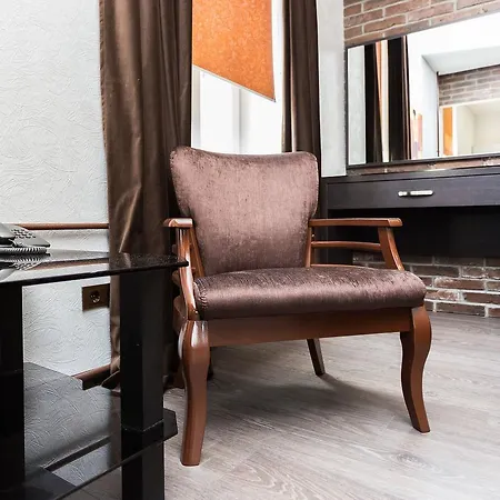 Apartment Favorite Euro On Kirova 3 *